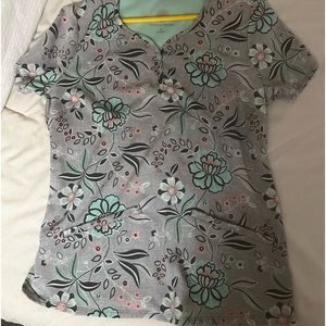 NWOT Healing Hands scrub top